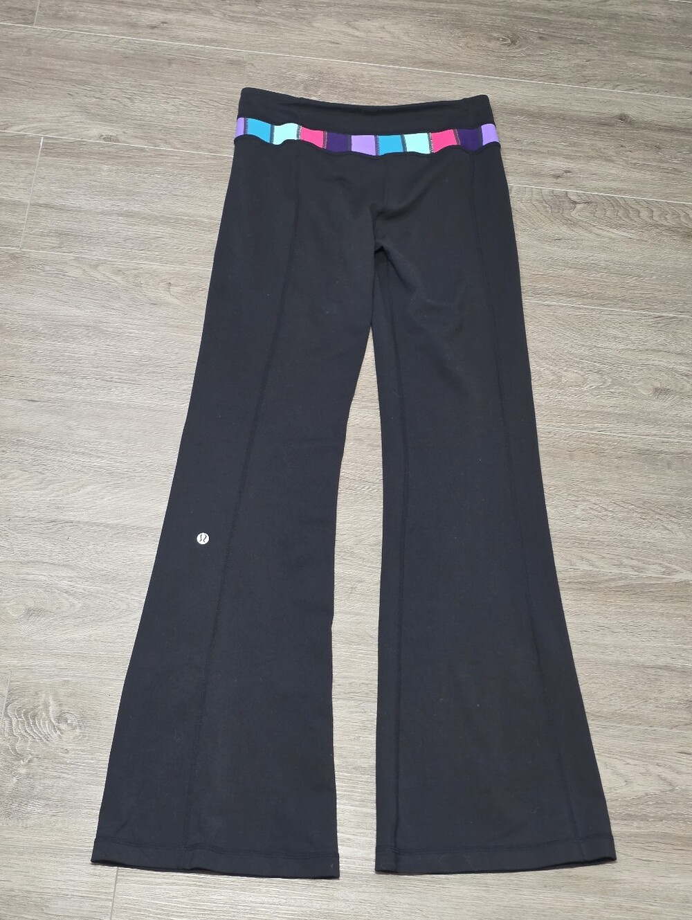 Vintage Reversable Lululemon Black-Multi Color Flair Yoga Pant Sz 6 Groove-Astro